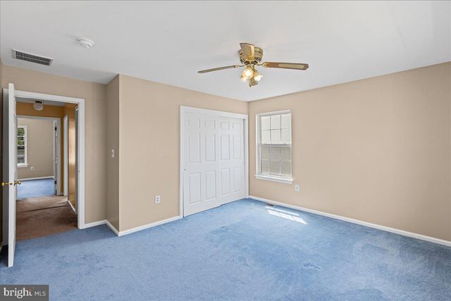 22 STANFORD DRIVE, Kendall Park, NJ 08824
