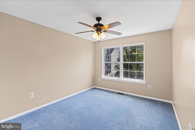 22 STANFORD DRIVE, Kendall Park, NJ 08824