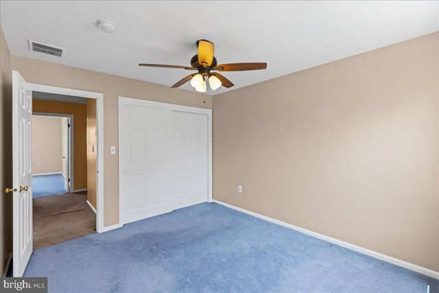 22 STANFORD DRIVE, Kendall Park, NJ 08824