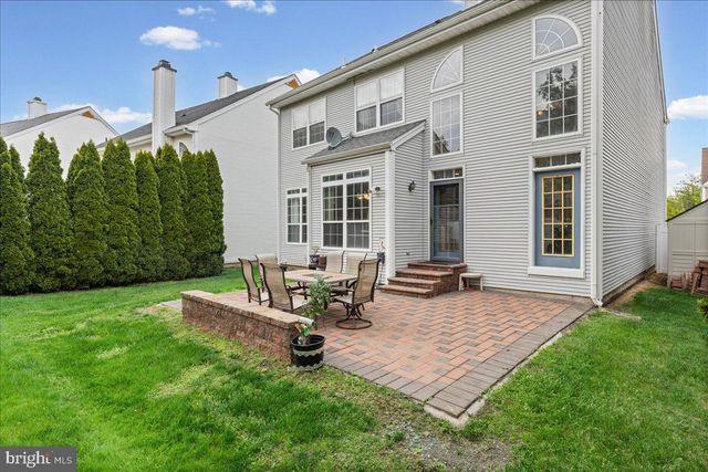 22 STANFORD DRIVE, Kendall Park, NJ 08824