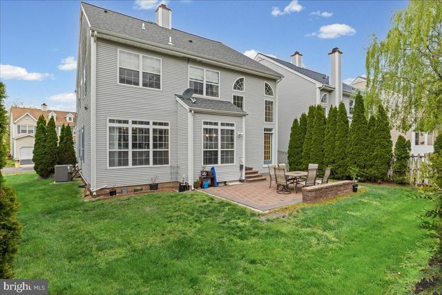 22 STANFORD DRIVE, Kendall Park, NJ 08824