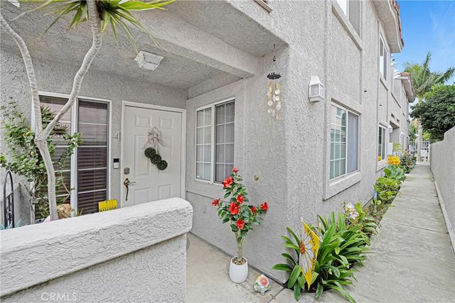 6551 Motz, Paramount, CA 90723