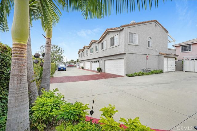 6551 Motz, Paramount, CA 90723