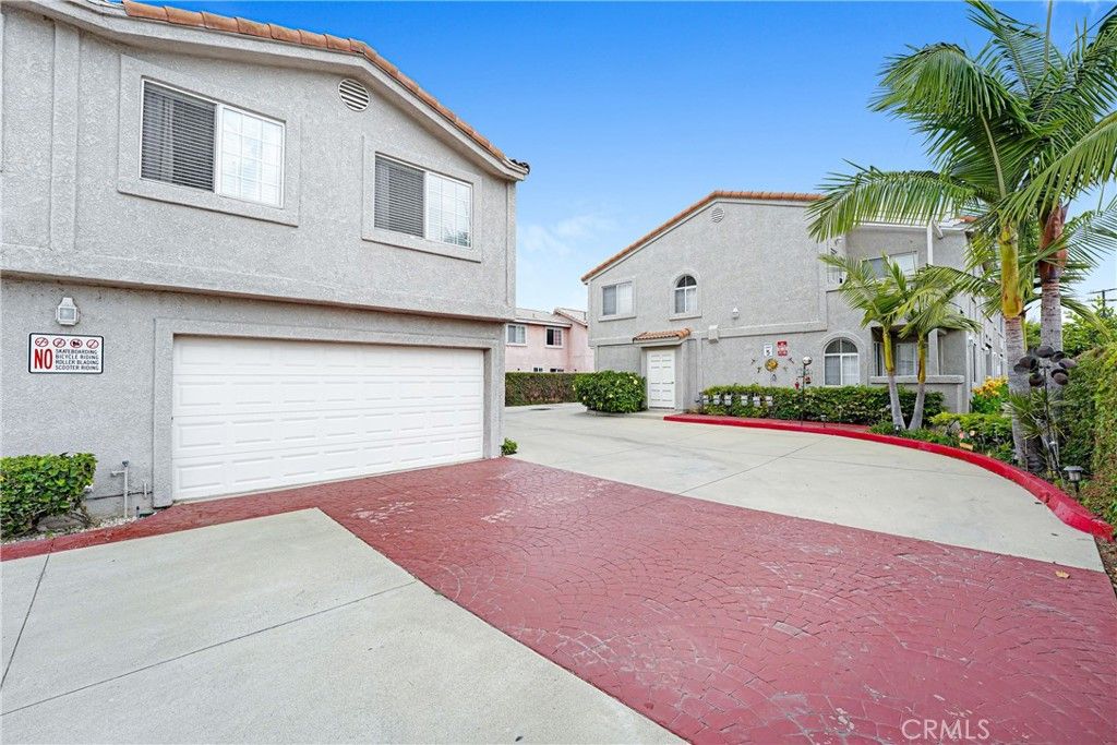 6551 Motz, Paramount, CA 90723