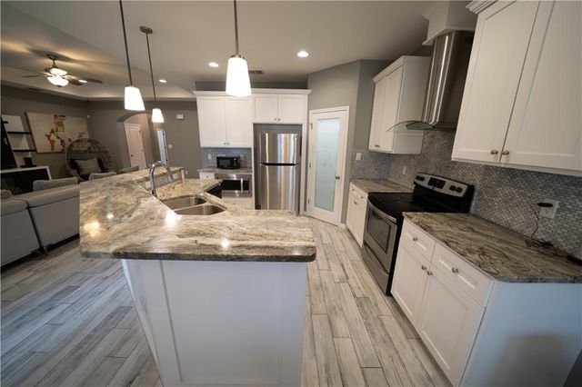 5730 Bella Donna Dr, Corpus Christi, TX 78414