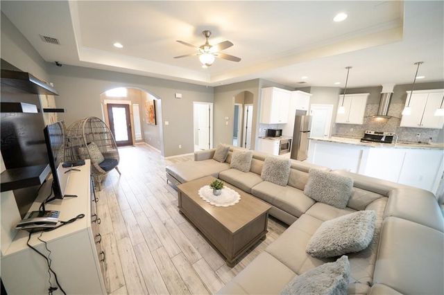 5730 Bella Donna Dr, Corpus Christi, TX 78414