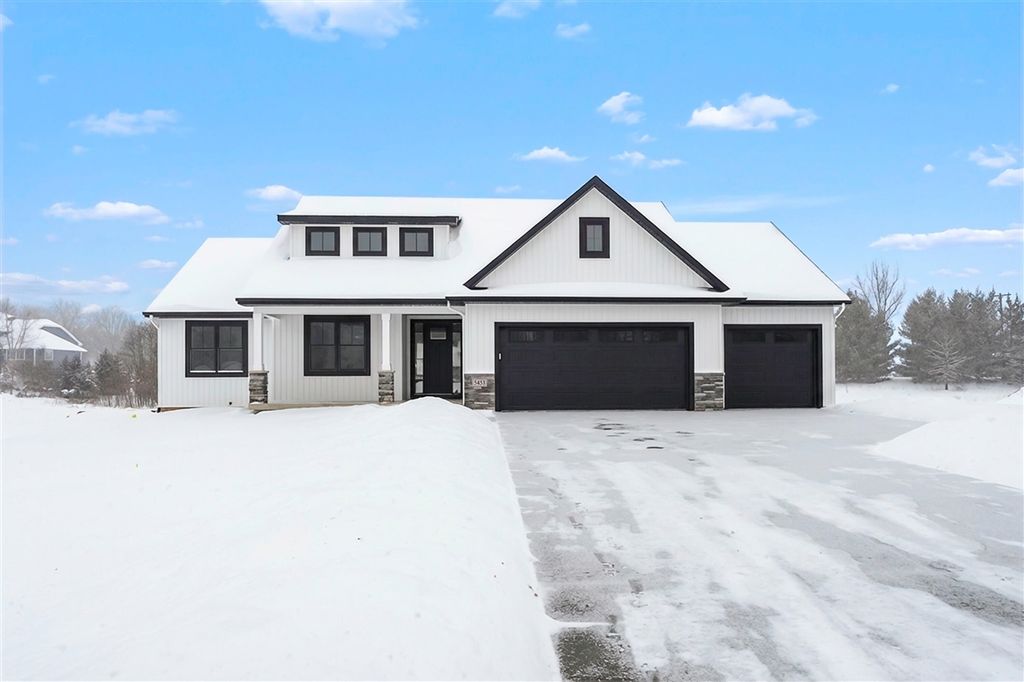 5453 Turkey Run Drive, Kalamazoo, MI 49004