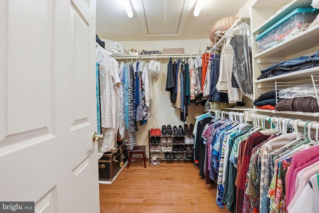 8605 CHERRY DR, Fairfax, VA 22031