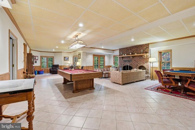 8605 CHERRY DR, Fairfax, VA 22031