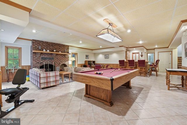 8605 CHERRY DR, Fairfax, VA 22031