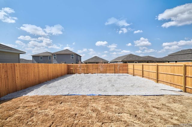 11542 Field Briar, Converse, TX 78109