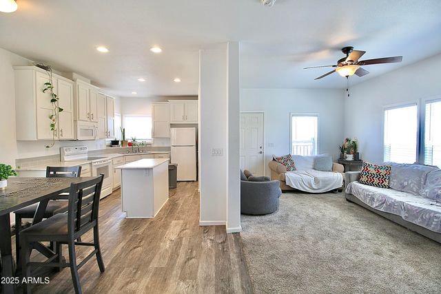 10810 N 91st Avenue 29, Peoria, AZ 85345