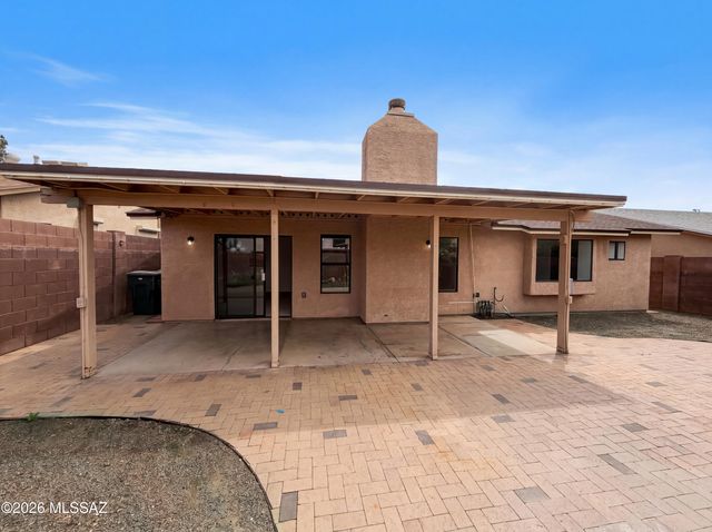10149 E Danbury Place, Tucson, AZ 85748
