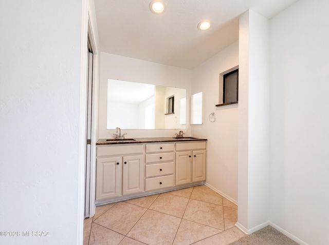 10149 E Danbury Place, Tucson, AZ 85748