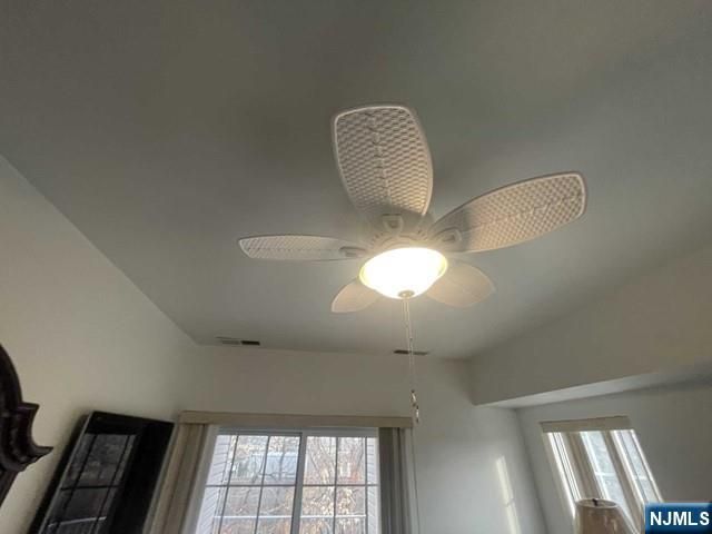 132 Cory Lane 132, Elmwood Park, NJ 07407