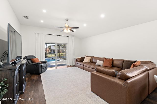 940 Shaw Circle, Melbourne, FL 32940