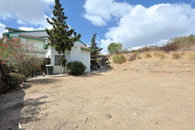 8022 High Street, La Mesa, CA 91941