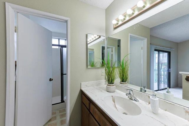 8022 High Street, La Mesa, CA 91941