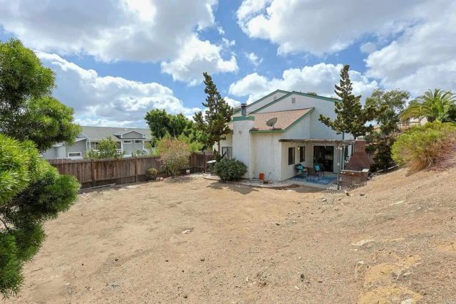 8022 High Street, La Mesa, CA 91941