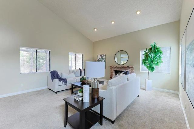 8022 High Street, La Mesa, CA 91941