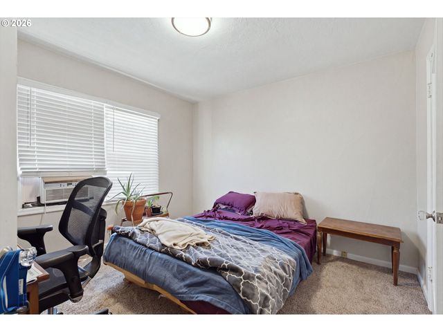 320 HIGH St, Oregon City, OR 97045