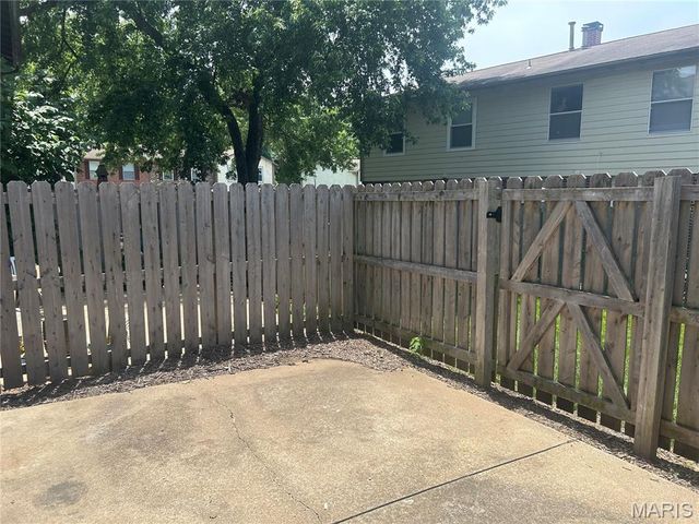 47 Park Charles Boulevard C, St Peters, MO 63376