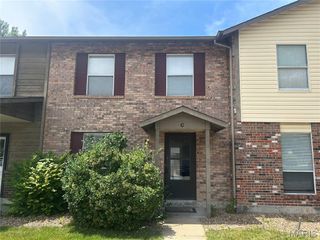 47 Park Charles Boulevard C, St Peters, MO 63376