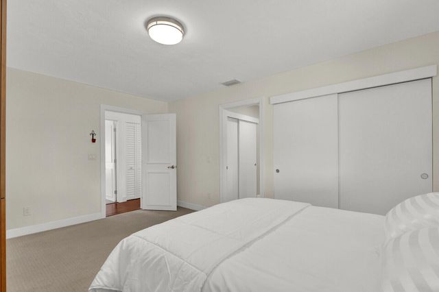 3060 SE Darien Road, Port St. Lucie, FL 34952
