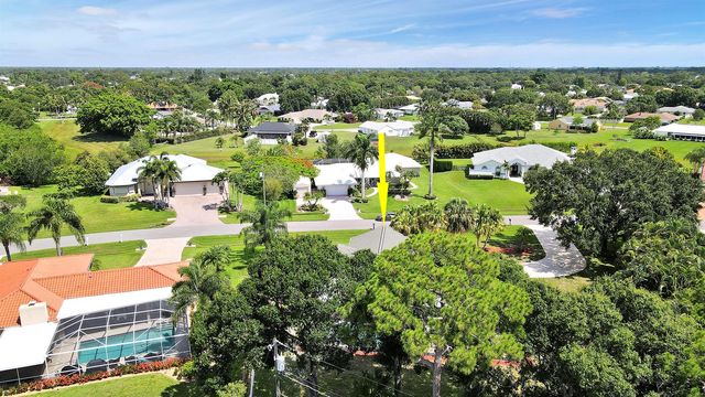 3060 SE Darien Road, Port St. Lucie, FL 34952