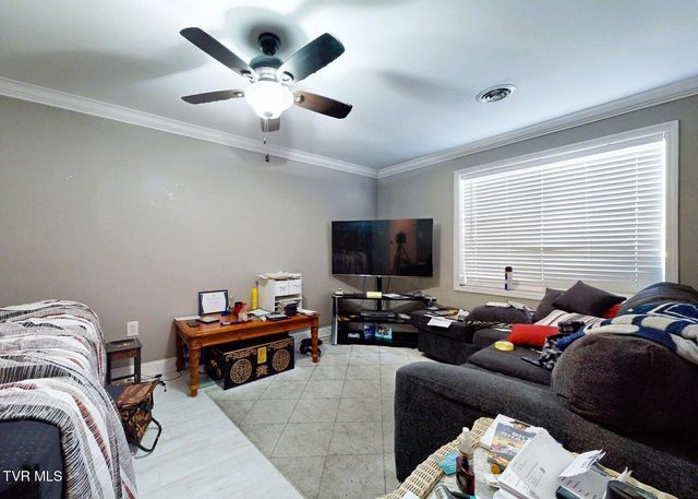 620 Lovers Lane, Greeneville, TN 37743