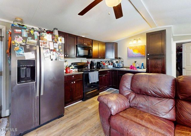 620 Lovers Lane, Greeneville, TN 37743