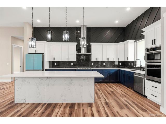 62101 E 32nd Ct, Strasburg, CO 80136