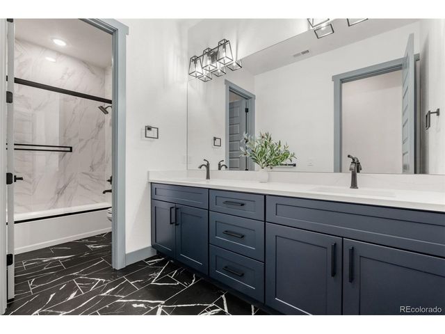 62101 E 32nd Ct, Strasburg, CO 80136