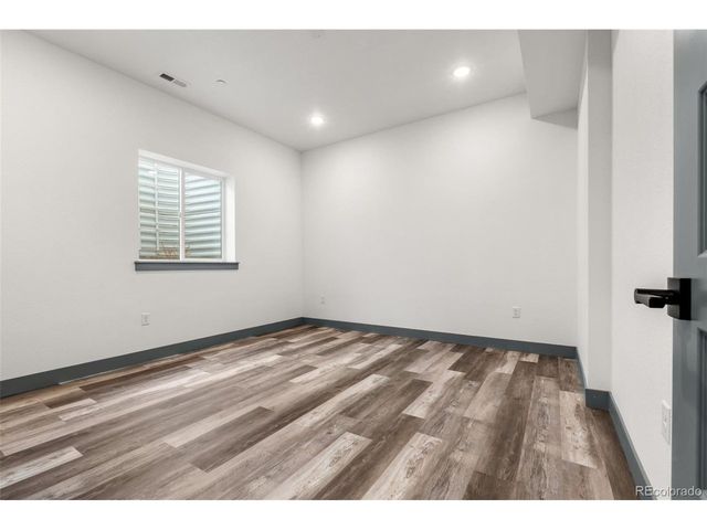 62101 E 32nd Ct, Strasburg, CO 80136