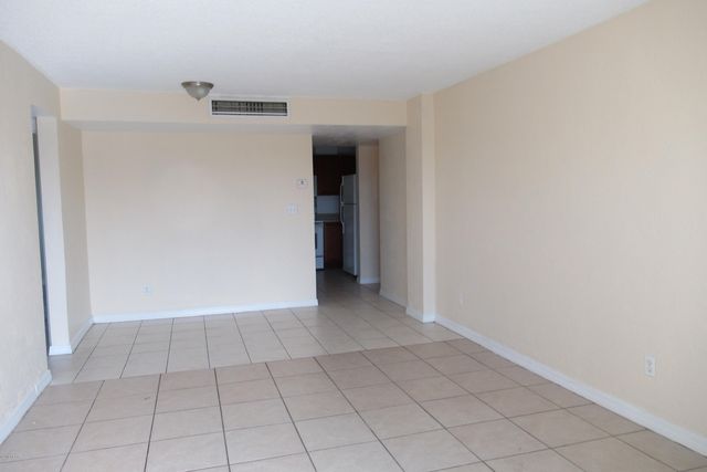 732 N Halifax Ave Apt 403, Daytona Beach, FL 32118