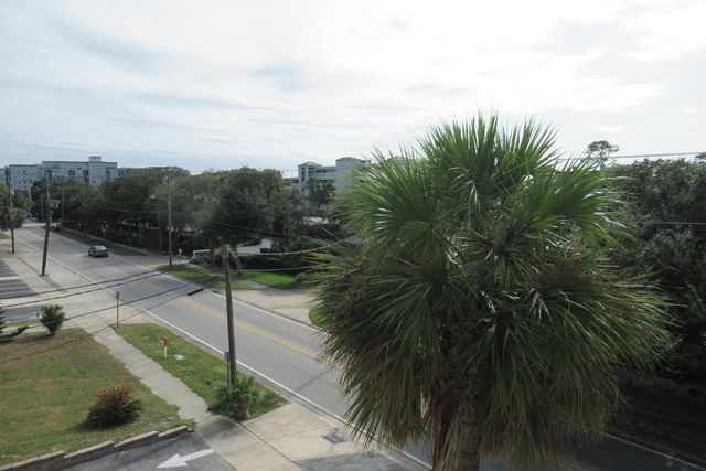732 N Halifax Ave Apt 403, Daytona Beach, FL 32118