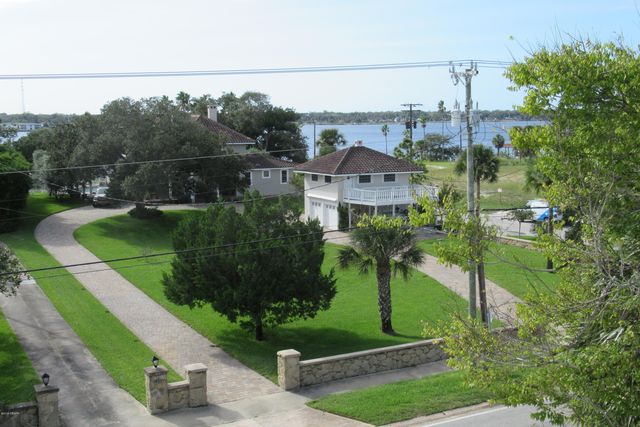 732 N Halifax Ave Apt 403, Daytona Beach, FL 32118
