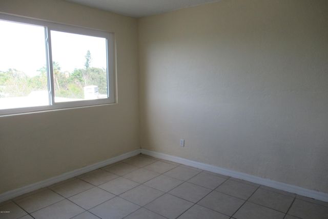 732 N Halifax Ave Apt 403, Daytona Beach, FL 32118
