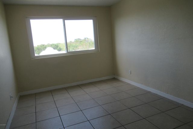 732 N Halifax Ave Apt 403, Daytona Beach, FL 32118
