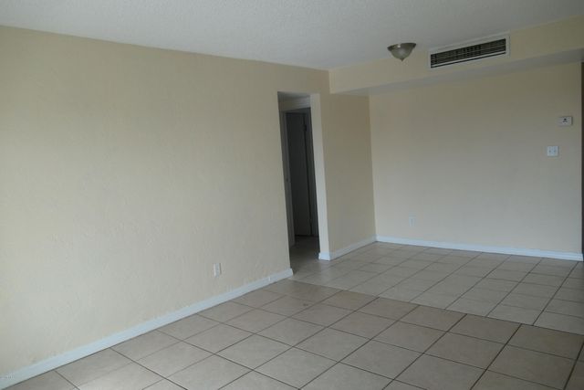 732 N Halifax Ave Apt 403, Daytona Beach, FL 32118