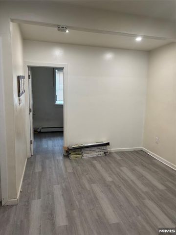 86 Center Street 1F, Clifton, NJ 07011