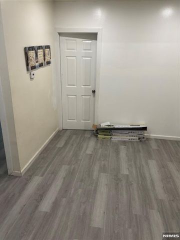 86 Center Street 1F, Clifton, NJ 07011
