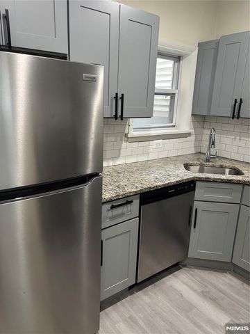 86 Center Street 1F, Clifton, NJ 07011
