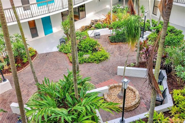 1357 NE Ocean Boulevard 312, Stuart, FL 34996