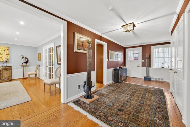 2011 SYCAMORE ST, Bethlehem, PA 18017