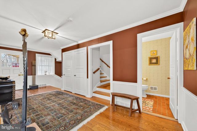 2011 SYCAMORE ST, Bethlehem, PA 18017