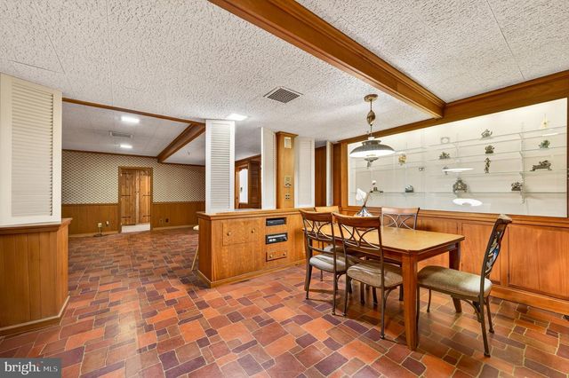 2011 SYCAMORE ST, Bethlehem, PA 18017