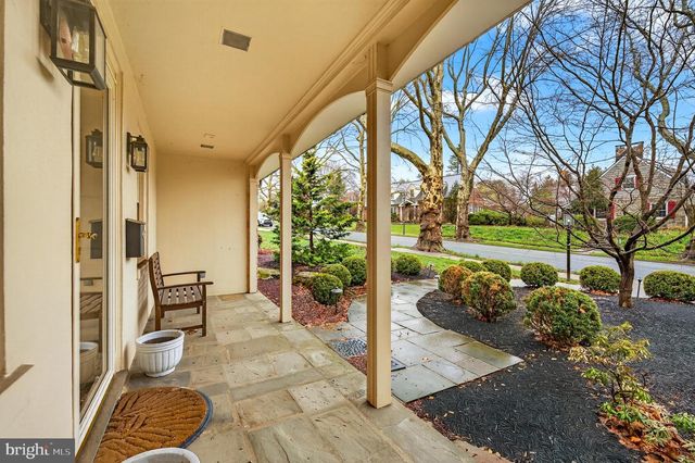 2011 SYCAMORE ST, Bethlehem, PA 18017