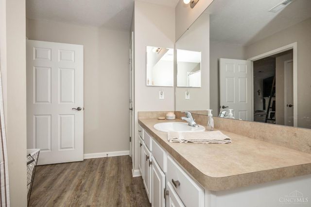 1416 Cotswold Lane, Hamilton, OH 45013