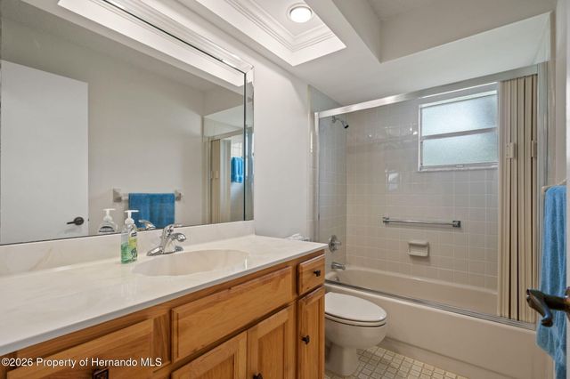 7143 Crown Oaks Drive, Spring Hill, FL 34606